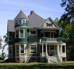 Queen Anne style house at 1200 Washington