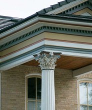 Italianate style house at 1662 Doty