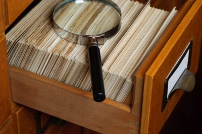 Winnefox Catalog resource image showing a magnifying glass on top of an open catalog drawer