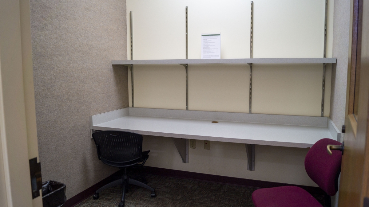 Photo of Oshkosh Public Library Study Room on 2nd Floor